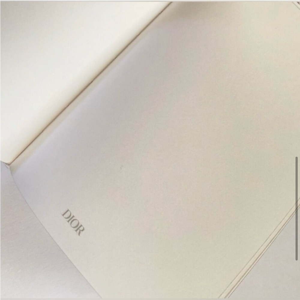 Dior Premium Notebook - Picture 4 of 8